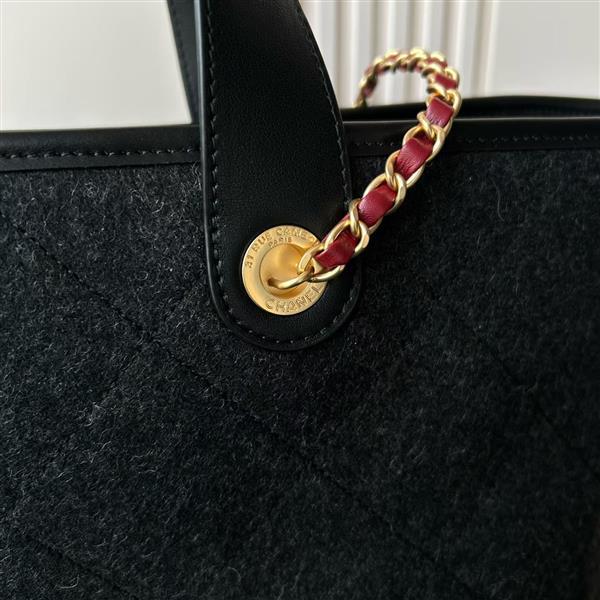 2026127214759252 900